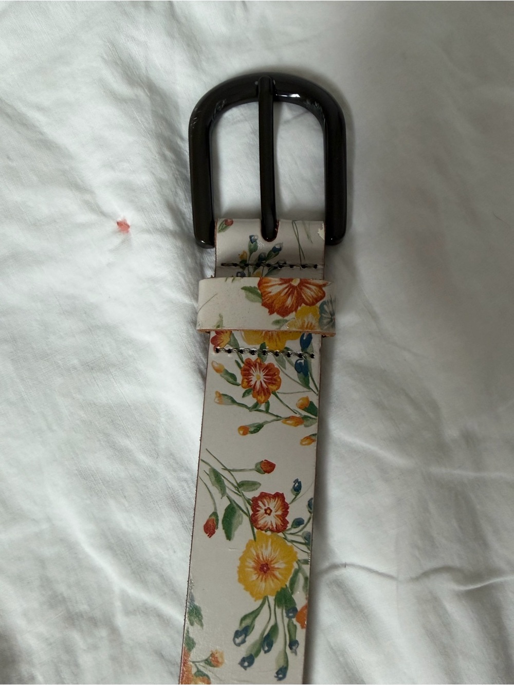 Patricia Nash White Floral Leather Belt with Black Buckle - Picture 4 of 4